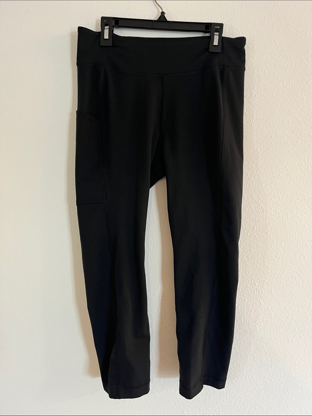 COLUMBIA Black Athletic Crop Leggings